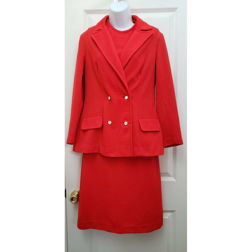 Vtg Womens Skirt Suit Red Pockets Long Sleeves Buttons Notch Lapel 12